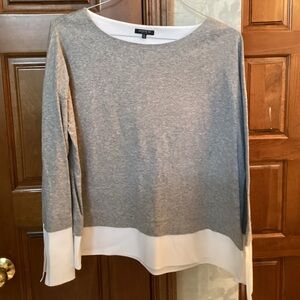 Lafayette 148 New York Gray and White Top
